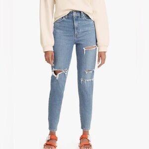 Levi's High Waisted Mom Jeans